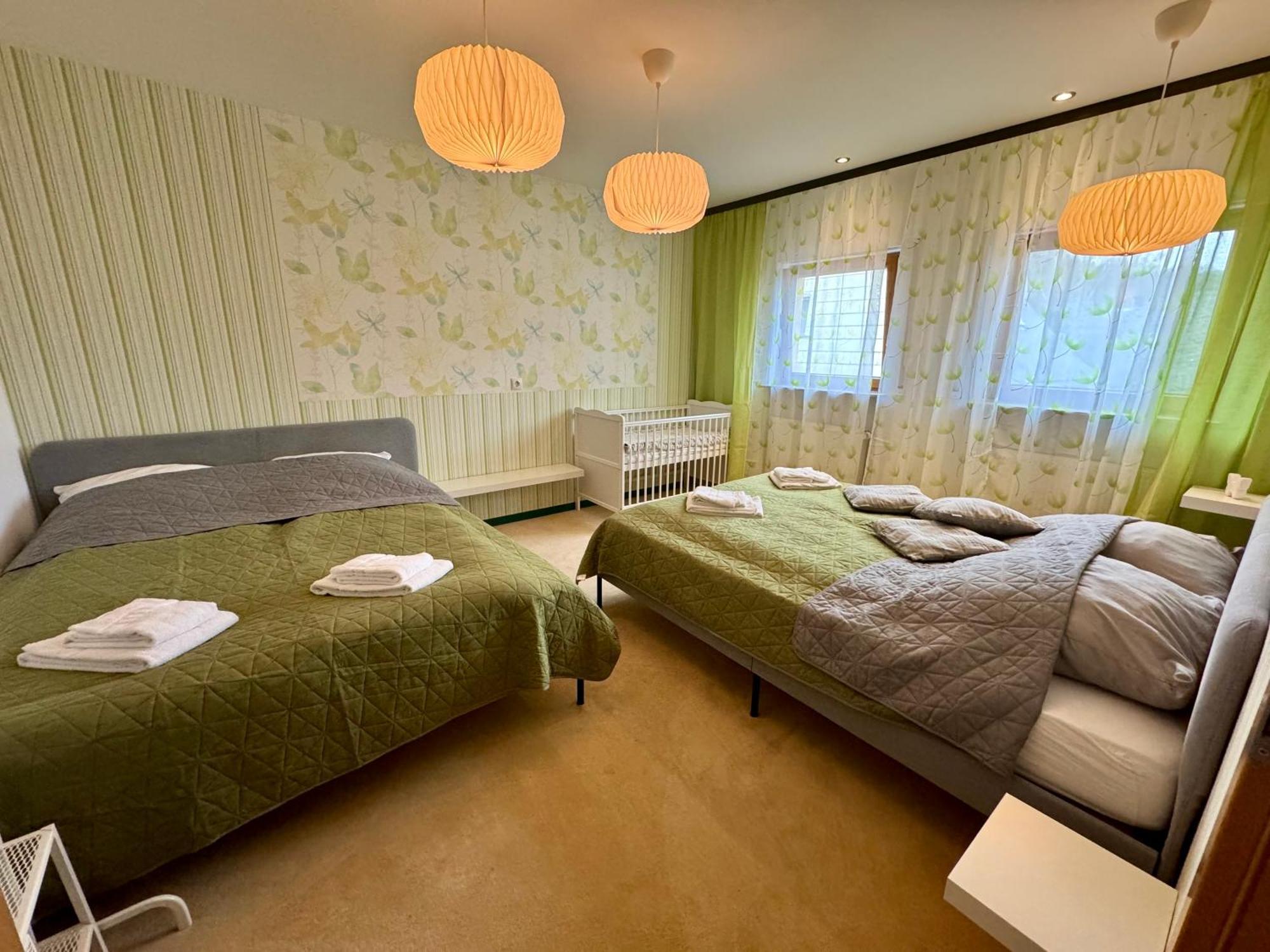 Bookeinfach Bad Ems - Private - Sauna Jacuzzi Whirlpool Swimmingpool Alahna Sup Beachvolleyball Billiards Ping Pong Cinema Theater Music Disco Ball Bbq Und Parkplaetze Kültér fotó