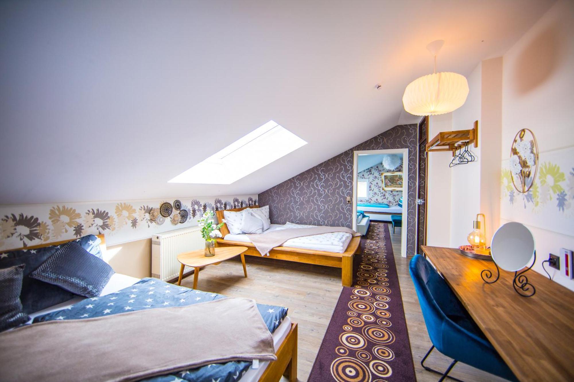 Bookeinfach Bad Ems - Private - Sauna Jacuzzi Whirlpool Swimmingpool Alahna Sup Beachvolleyball Billiards Ping Pong Cinema Theater Music Disco Ball Bbq Und Parkplaetze Kültér fotó