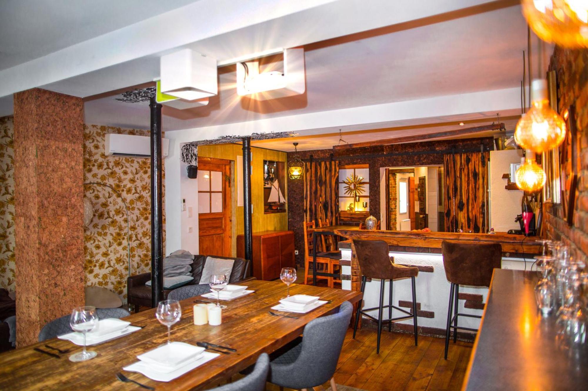 Bookeinfach Bad Ems - Private - Sauna Jacuzzi Whirlpool Swimmingpool Alahna Sup Beachvolleyball Billiards Ping Pong Cinema Theater Music Disco Ball Bbq Und Parkplaetze Kültér fotó